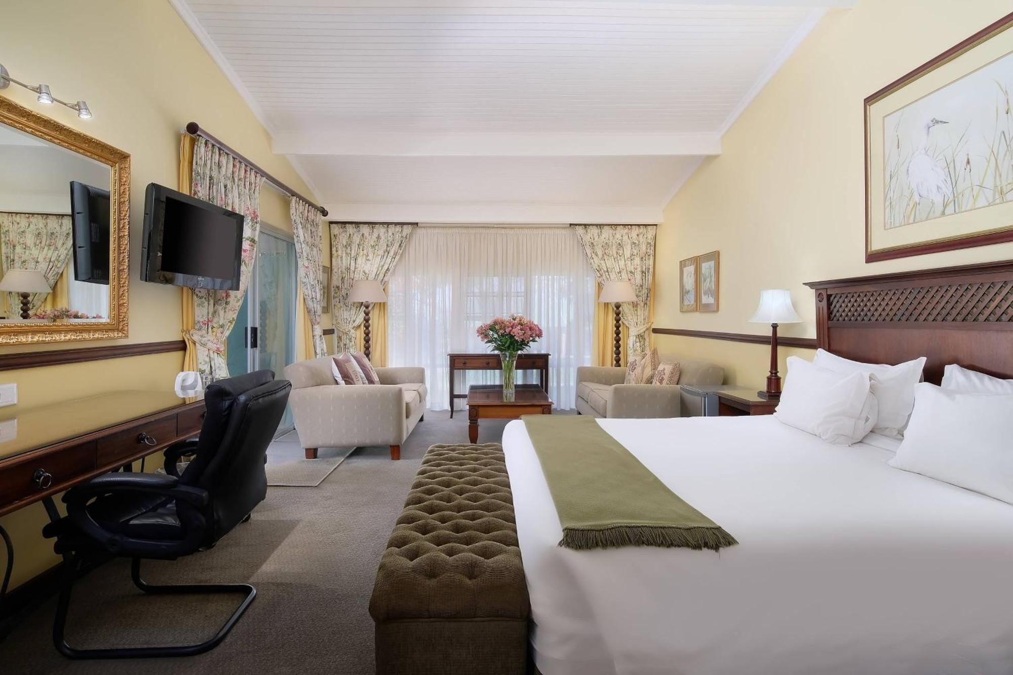 Protea Hotel By Marriott Polokwane Ranch Resort エクステリア 写真