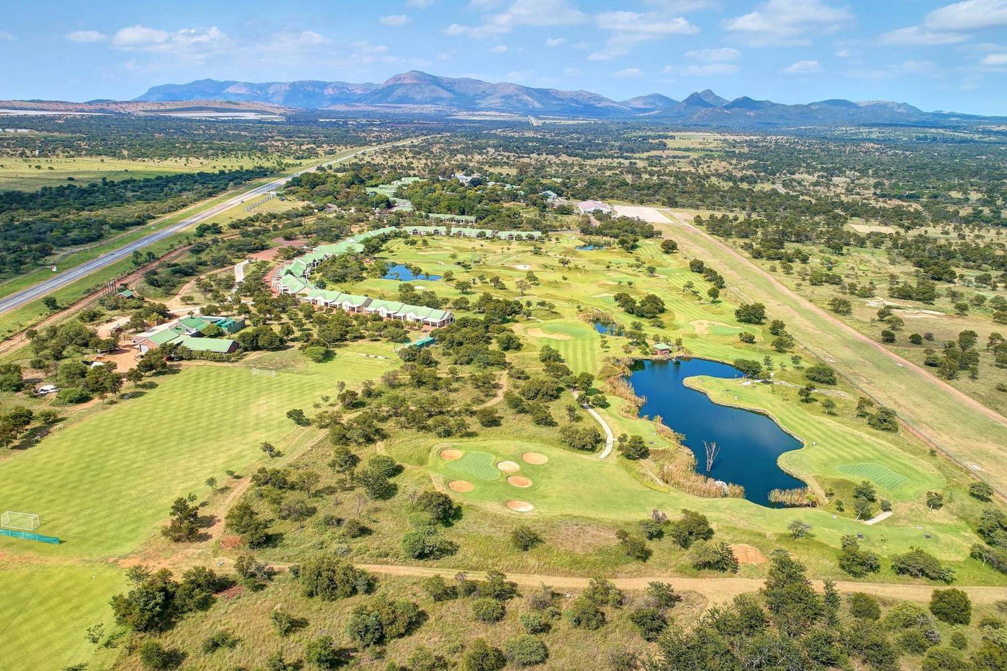 Protea Hotel By Marriott Polokwane Ranch Resort エクステリア 写真
