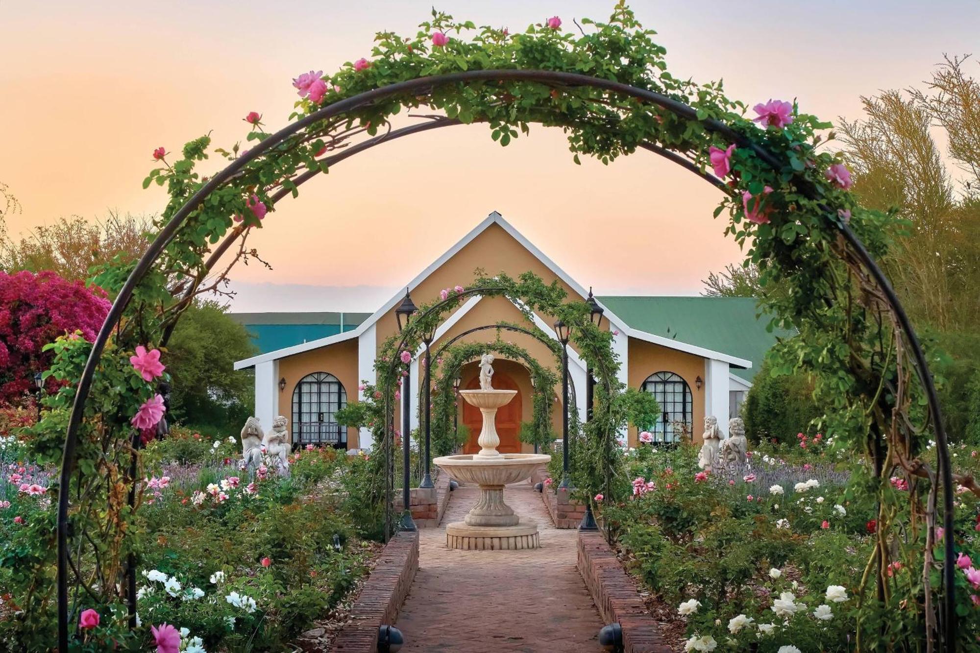 Protea Hotel By Marriott Polokwane Ranch Resort エクステリア 写真