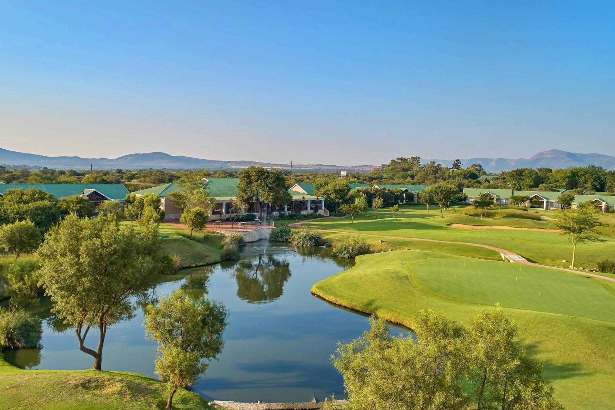 Protea Hotel By Marriott Polokwane Ranch Resort エクステリア 写真
