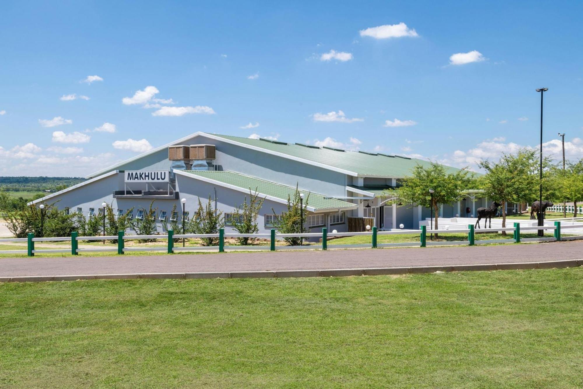 Protea Hotel By Marriott Polokwane Ranch Resort エクステリア 写真