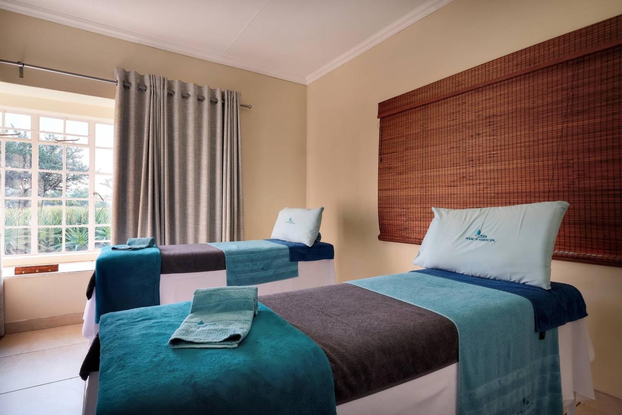 Protea Hotel By Marriott Polokwane Ranch Resort エクステリア 写真