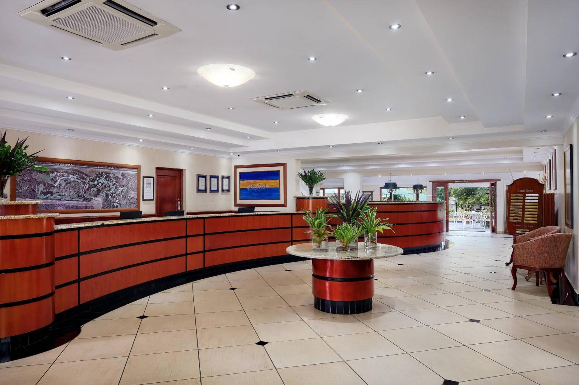 Protea Hotel By Marriott Polokwane Ranch Resort エクステリア 写真
